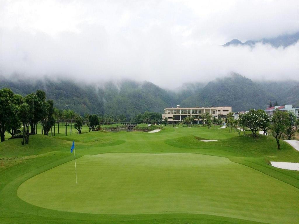 Diamond Bay Golf And Villas Nha Trang Exterior photo