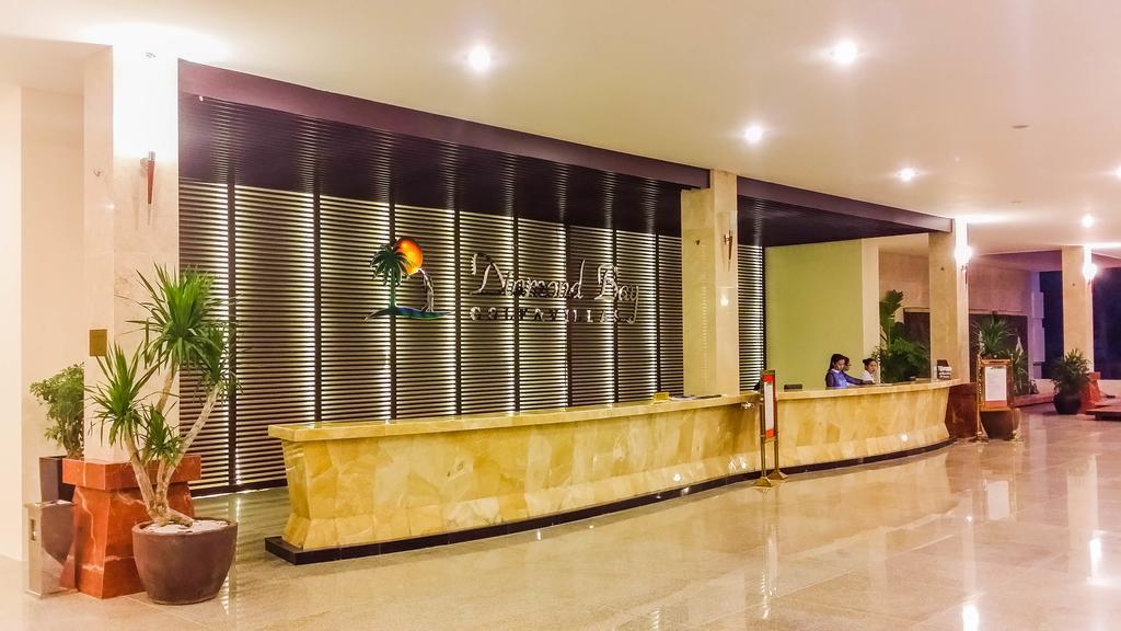 Diamond Bay Golf And Villas Nha Trang Exterior photo